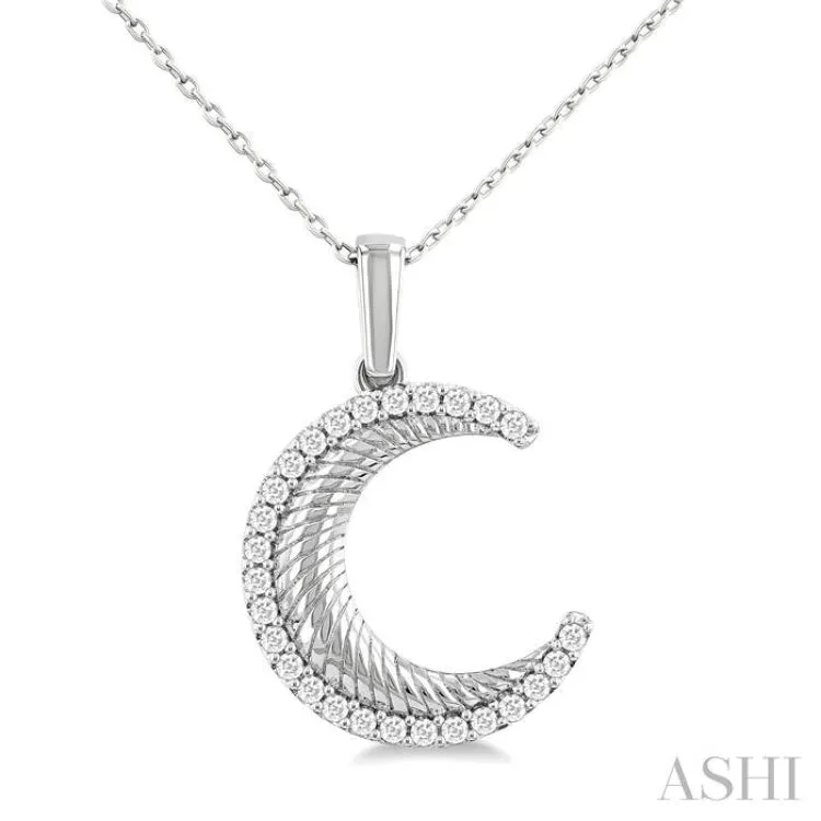 1/5 Ctw Spiral Textured Crescent Moon Round Cut Diamond Fashion Pendant With Chain in 10K White Gold