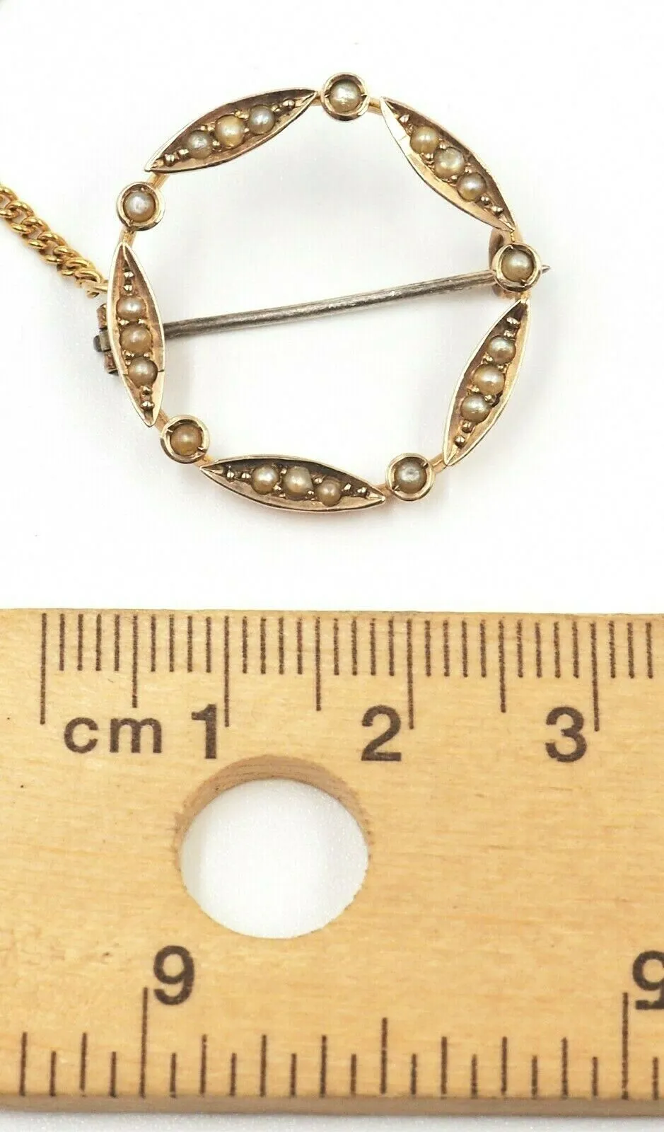 9ct Yellow Gold Seed Pearl Brooch with Safety Chain