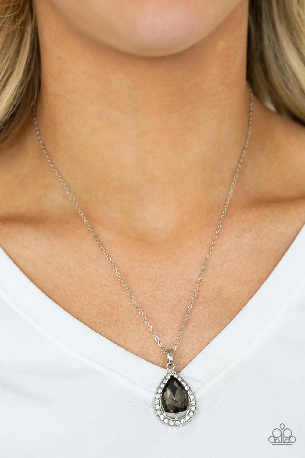 Because I'm Queen Silver Necklace - Paparazzi Accessories