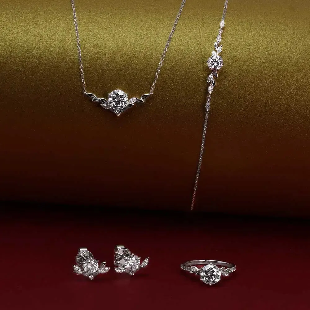 Chloe Vine Moissanite & Lab Grown Diamonds Si Dian Jin in 18K Gold