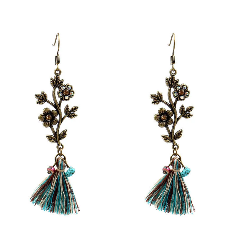 Fashionable Hollow Carved Alloy Tassel Retro Earrings