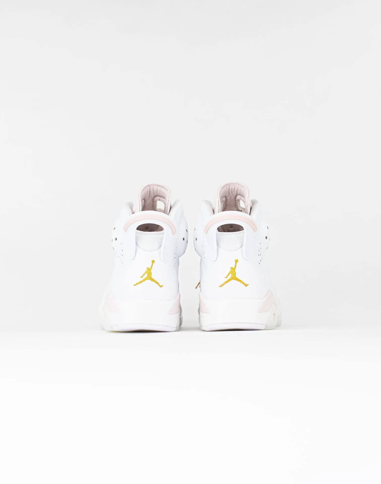 Jordan Wmns Air Jordan Retro 6 'Gold Hoops'