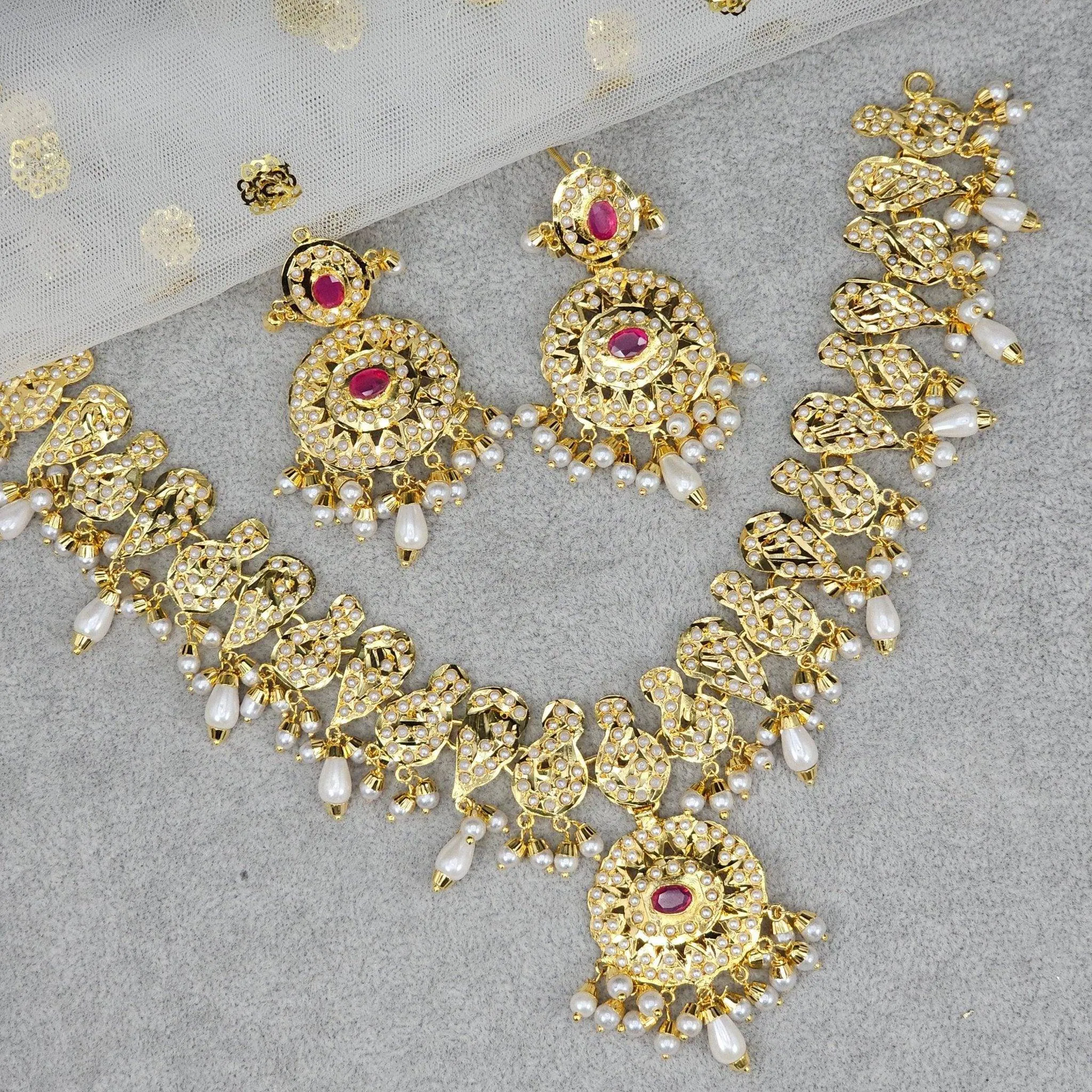 Navya Jadau Choker Set