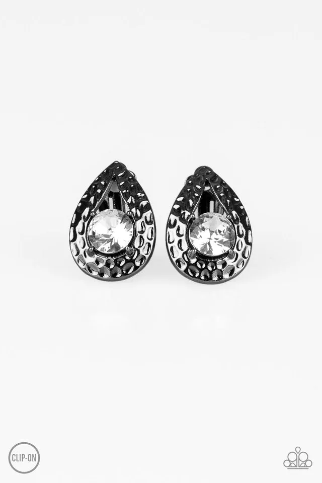 Paparazzi Earring ~ Elite Edge - Black