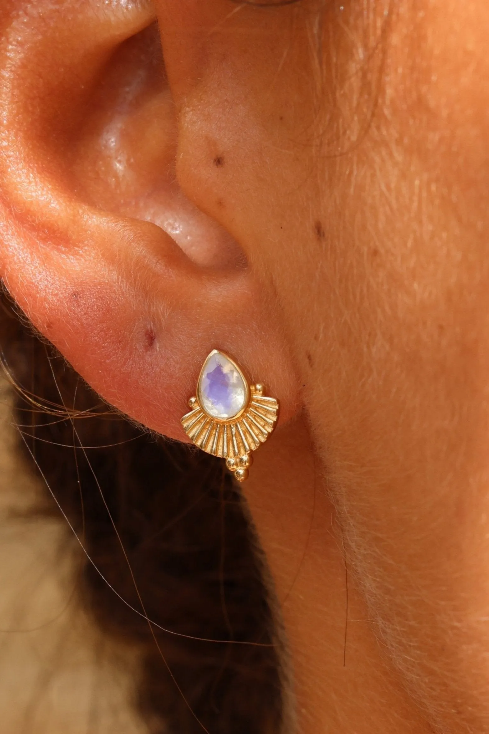 Venus Moonstone Gold Earrings