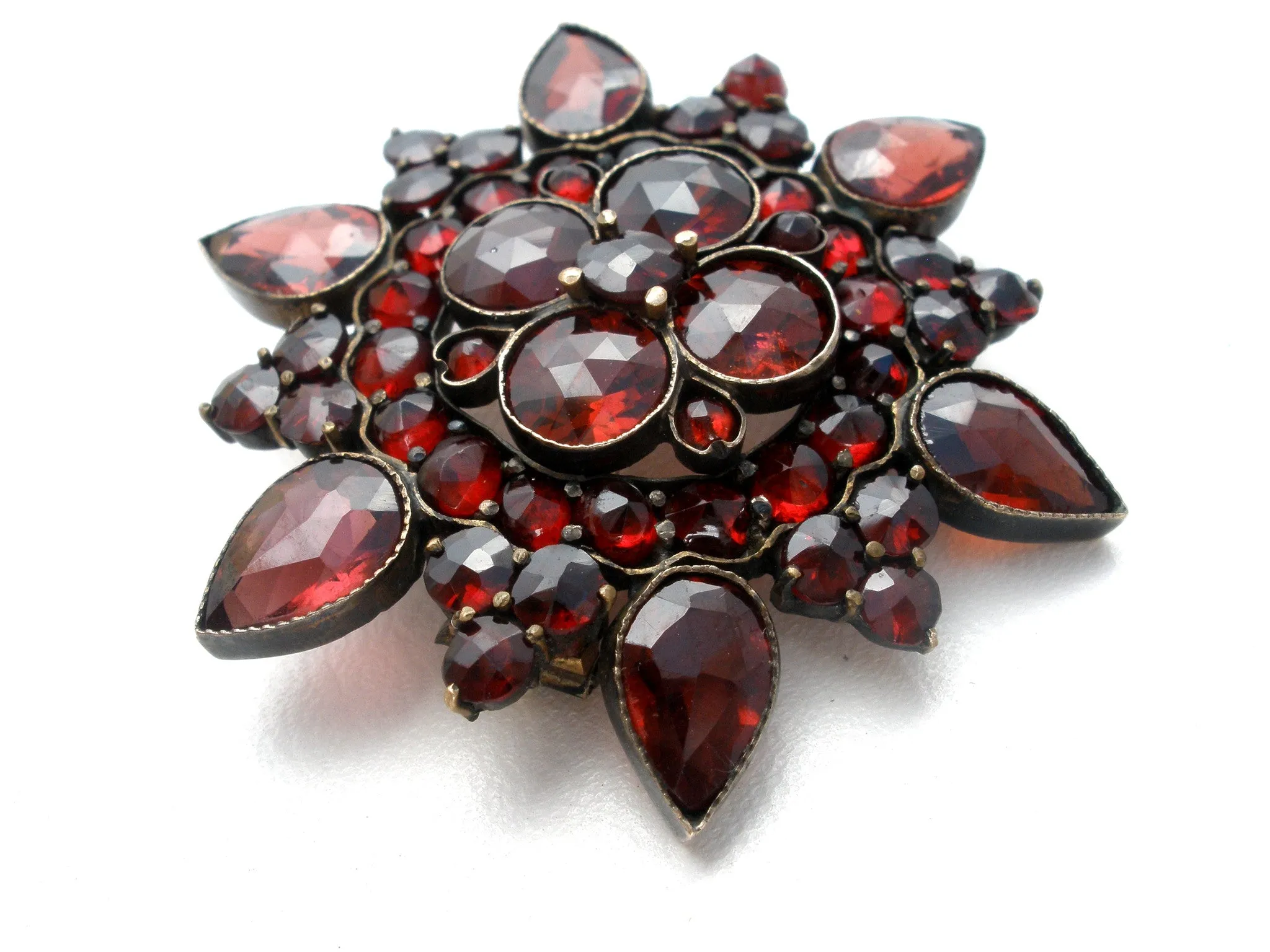 Victorian Bohemian Garnet Brooch Pin 6 Points