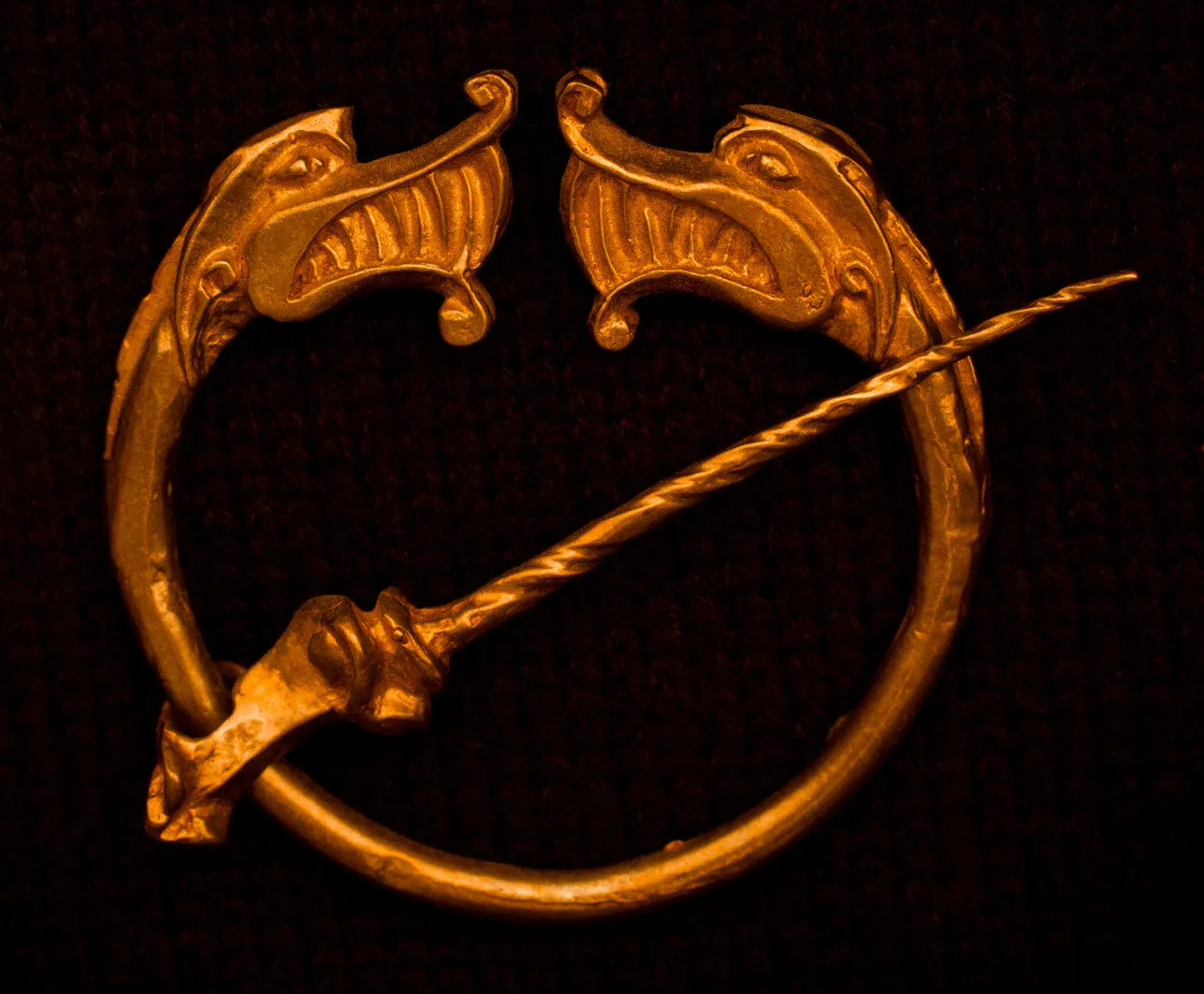 Viking Dragons Penannular Brooch - R03