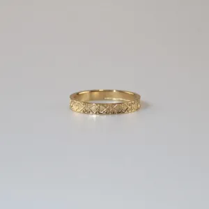 Vintage Engraved Band Ring